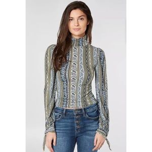 Free People Donatella Turtleneck Top Size Large